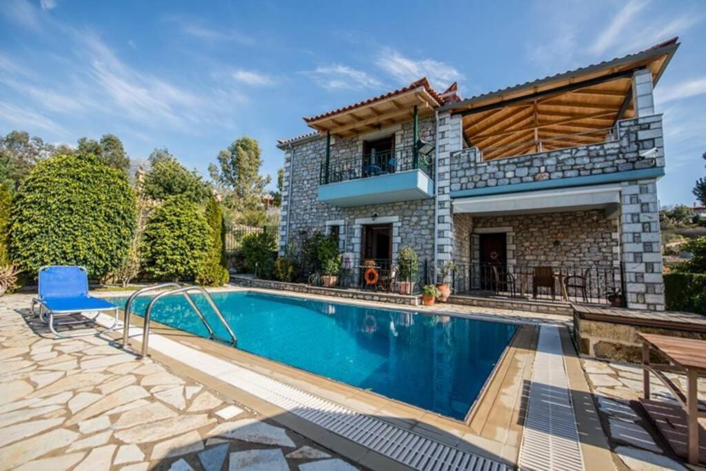 Kelly'S Villa In Stoupa Neokhorion  Esterno foto