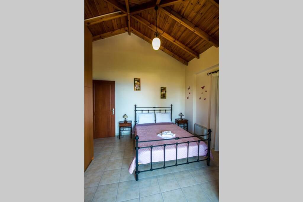 Kelly'S Villa In Stoupa Neokhorion  Esterno foto