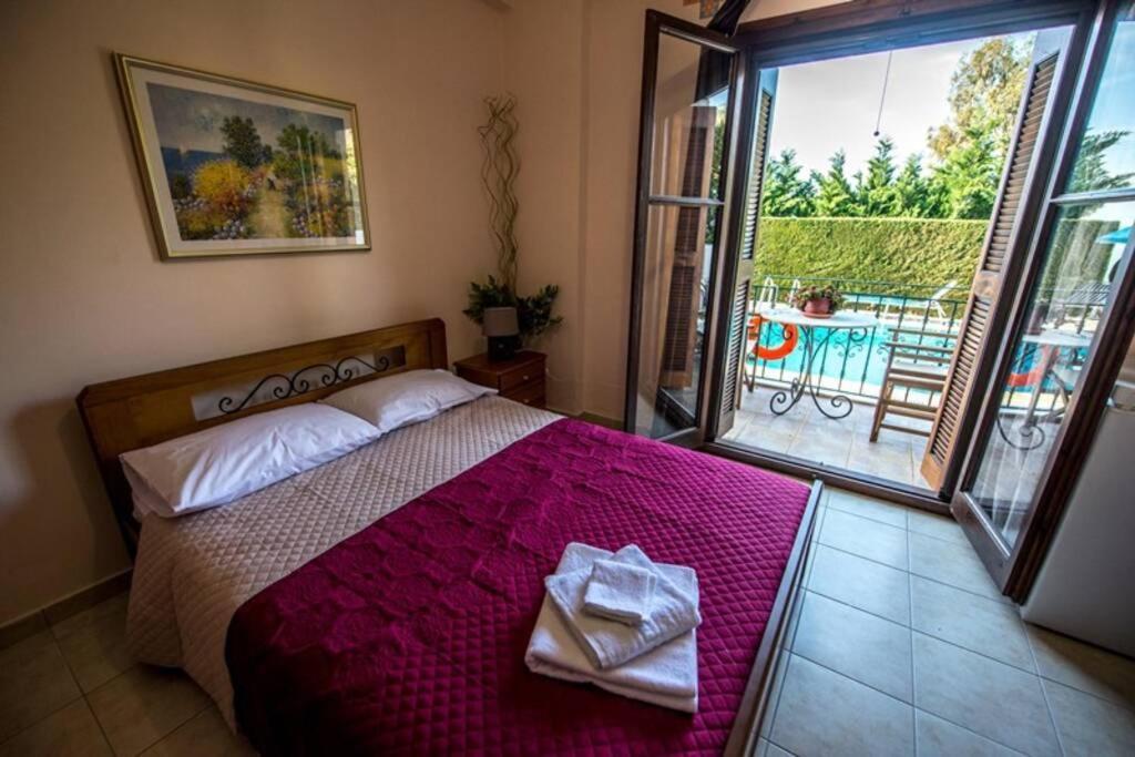 Kelly'S Villa In Stoupa Neokhorion  Esterno foto