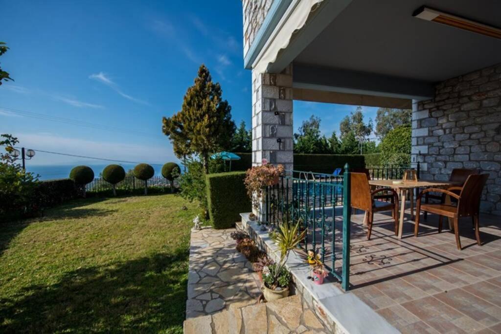 Kelly'S Villa In Stoupa Neokhorion  Esterno foto