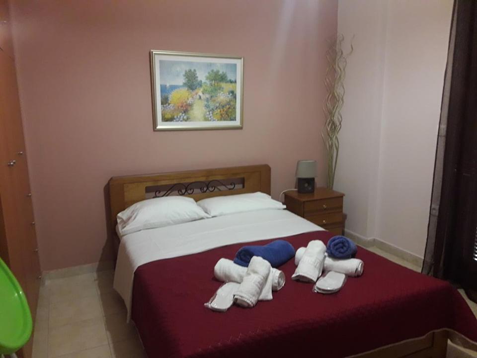 Kelly'S Villa In Stoupa Neokhorion  Esterno foto