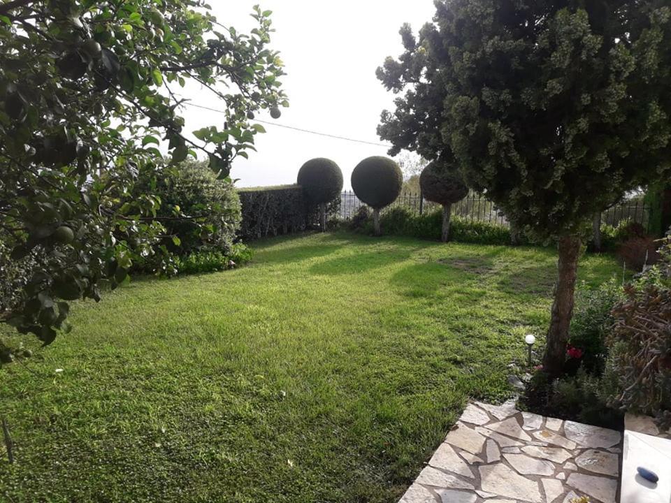Kelly'S Villa In Stoupa Neokhorion  Esterno foto
