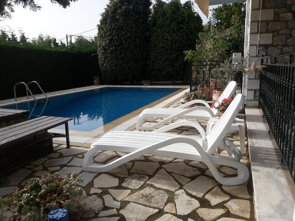 Kelly'S Villa In Stoupa Neokhorion  Esterno foto